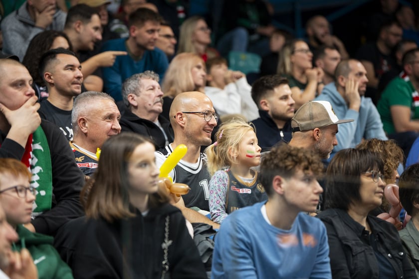 Mecz koszykówki w Orbicie we Wrocławiu - 9 listopada